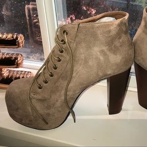 Brand new never worn!!! Taupe booties